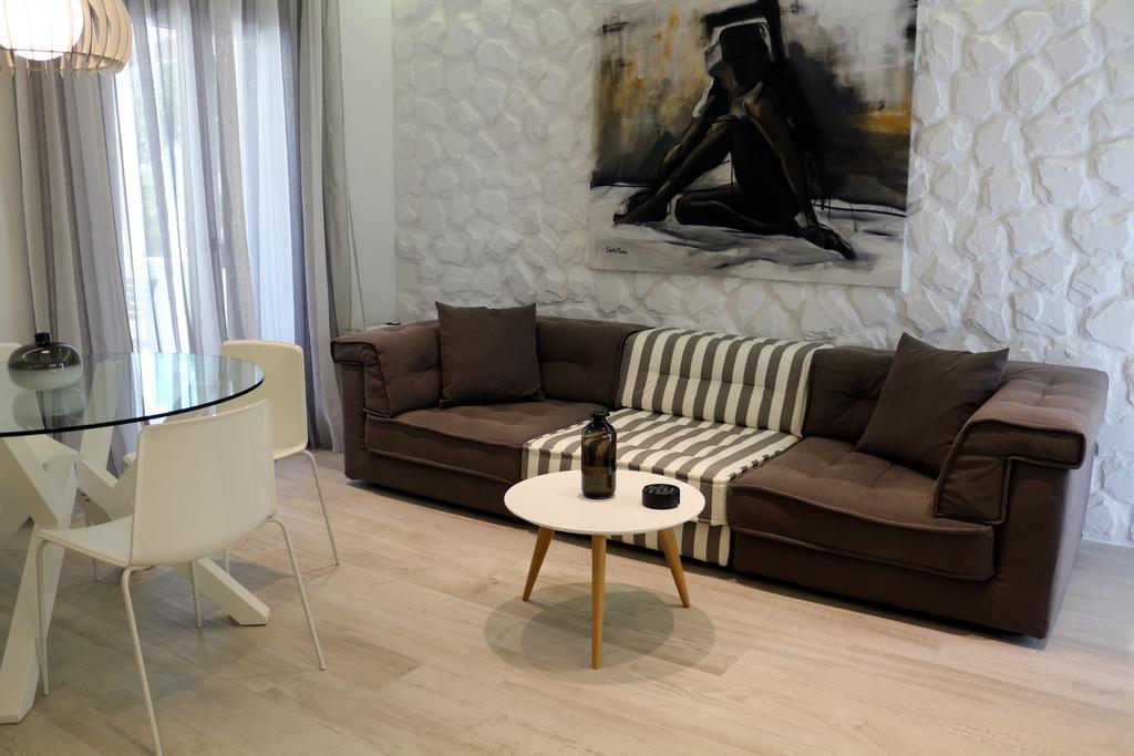 Elegant Apartments 阿吉奥斯普罗科皮奥斯 外观 照片