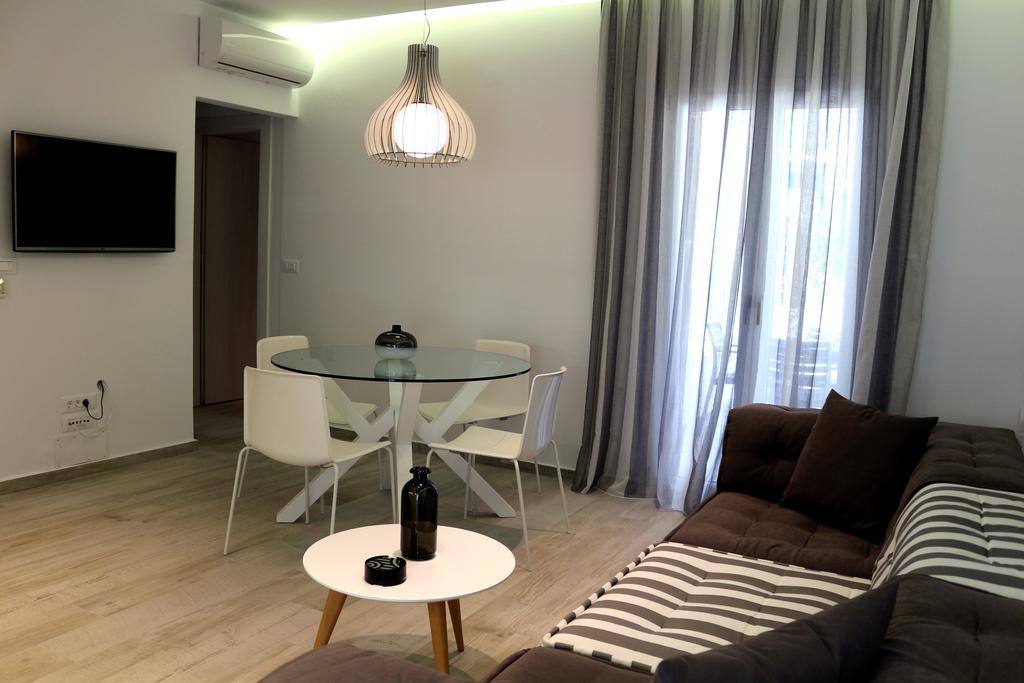 Elegant Apartments 阿吉奥斯普罗科皮奥斯 外观 照片